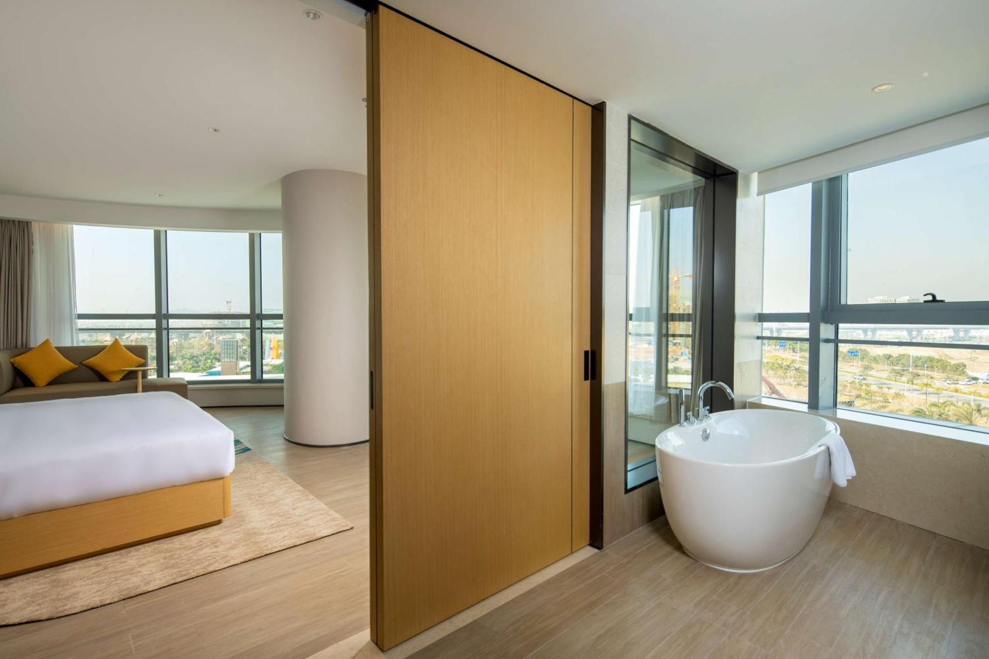 Hilton Garden Inn Zhuhai Hengqin Sumlodol Park Exterior foto